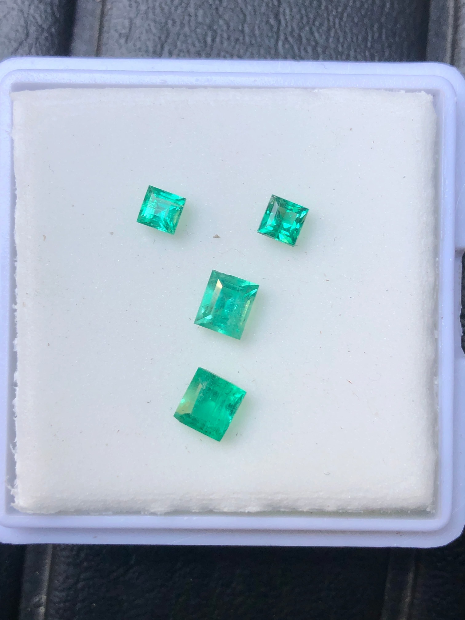 Natural Panjsher Emerald Jewelry Set 1.40 Ct Minor Oil