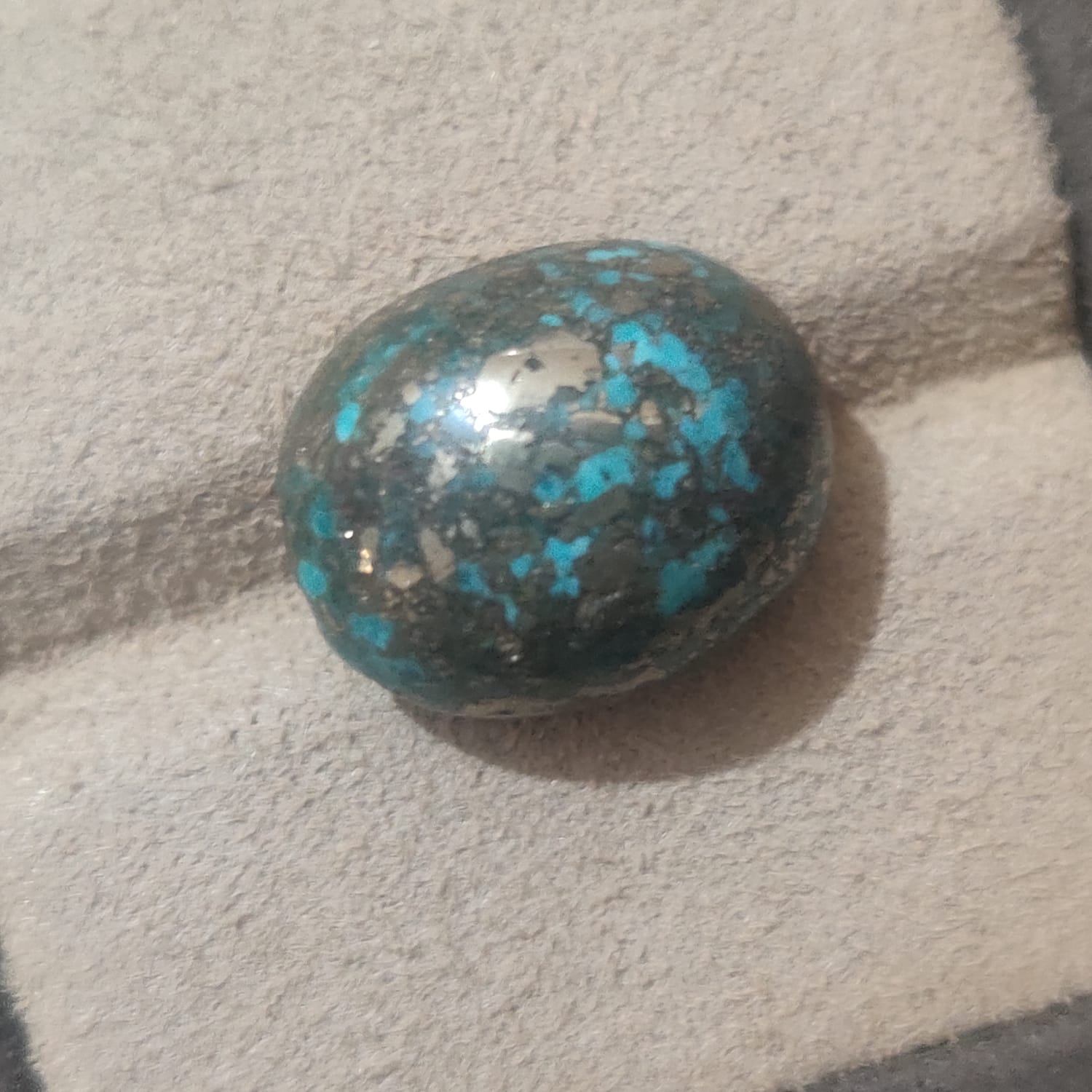 Beautiful Natural 18.45 Carat Turquoise Cabochon with Bright Gold Flecks – Smooth Oval Shape Ready for Pendant Bracelet or Necklace Setting view 2